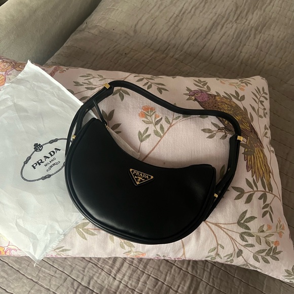 Wanna Be Prada Crescent Shoulder Handbag Adjustable Strap - Picture 1 of 10